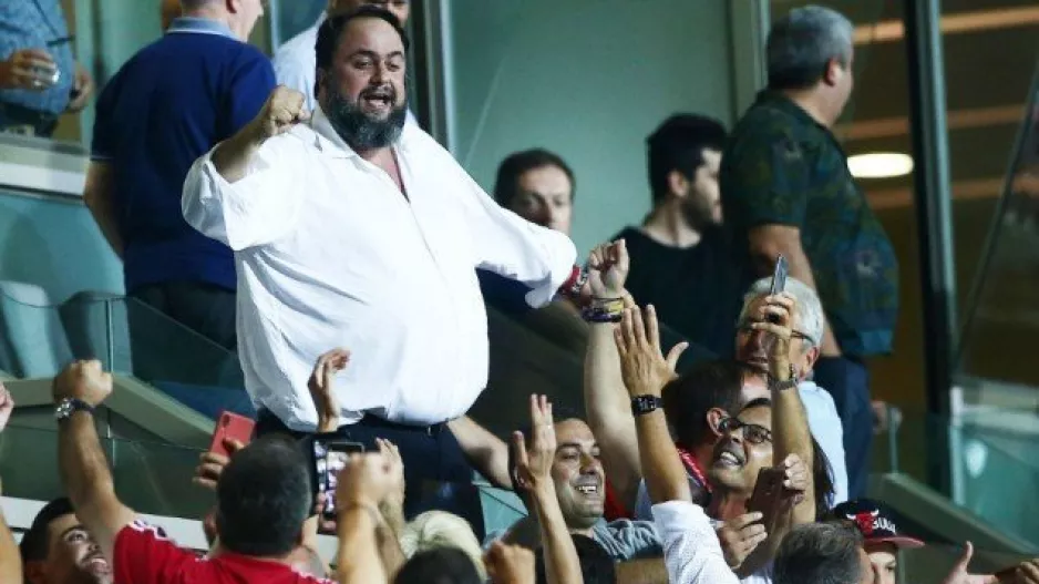 Μαρινάκης: «Να ζήσουμε θρυλική βραδιά στον Πειραιά» 