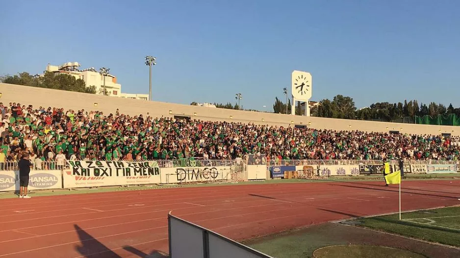 Θα ανοίξουν νωρίτερα τα ταμεία