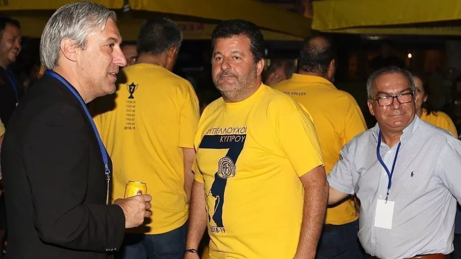 ΦΥΓΑΣ ο ΣΟΦΟ; 