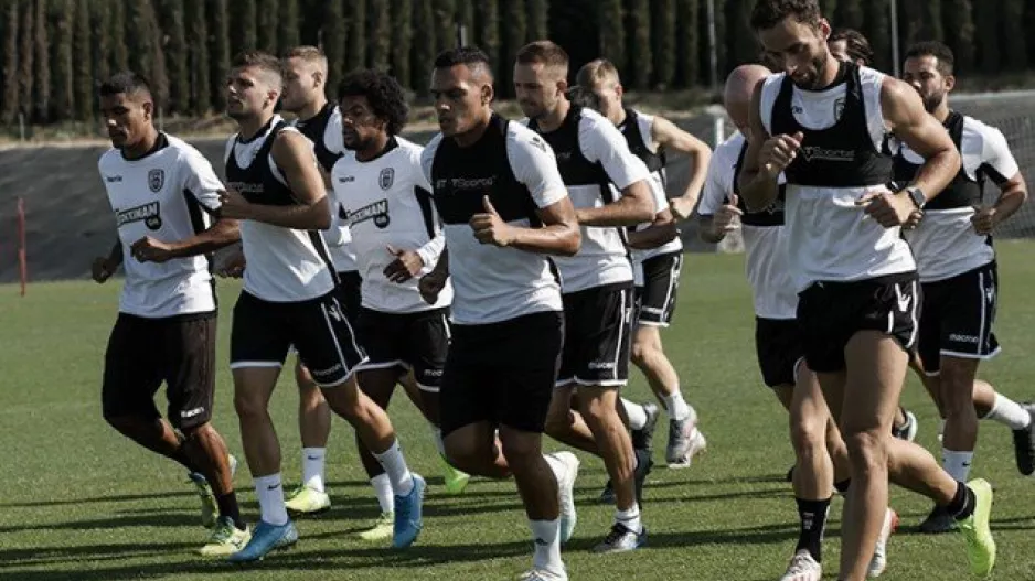 Θεραπεία για Καντουρί-Ντόουγκλας, έγινε η ένεση στον Βαρέλα