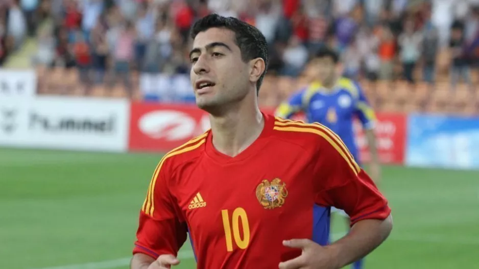 ΠΡΟΒΛΗΜΑ στην ΑΕΛ με Ghazaryan...