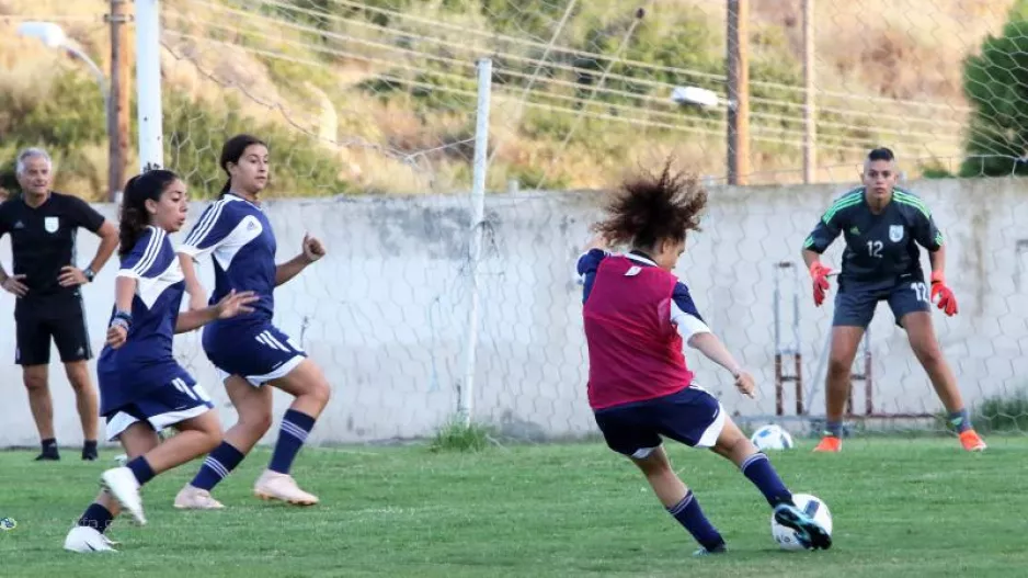 Η αποστολή της Εθνικής Νεανίδων για τη Λευκορωσία