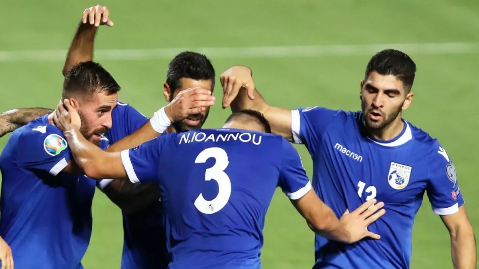 ΕΣΥ ΝΙΚΟΛΑ!