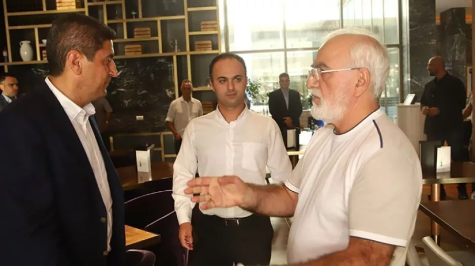 Διευκρινήσεις ΠΑΟΚ για την συνάντηση Ιβάν–Αυγενάκη (βίντεο)