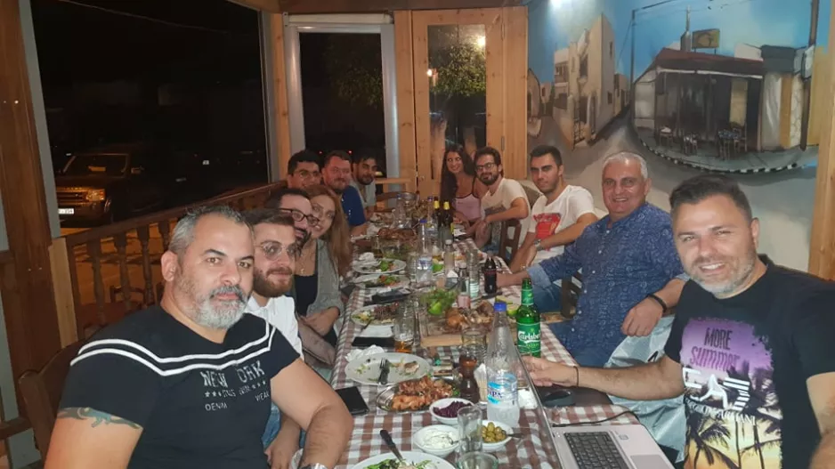 Βραδιά... αποσυμπίεσης (φώτος)