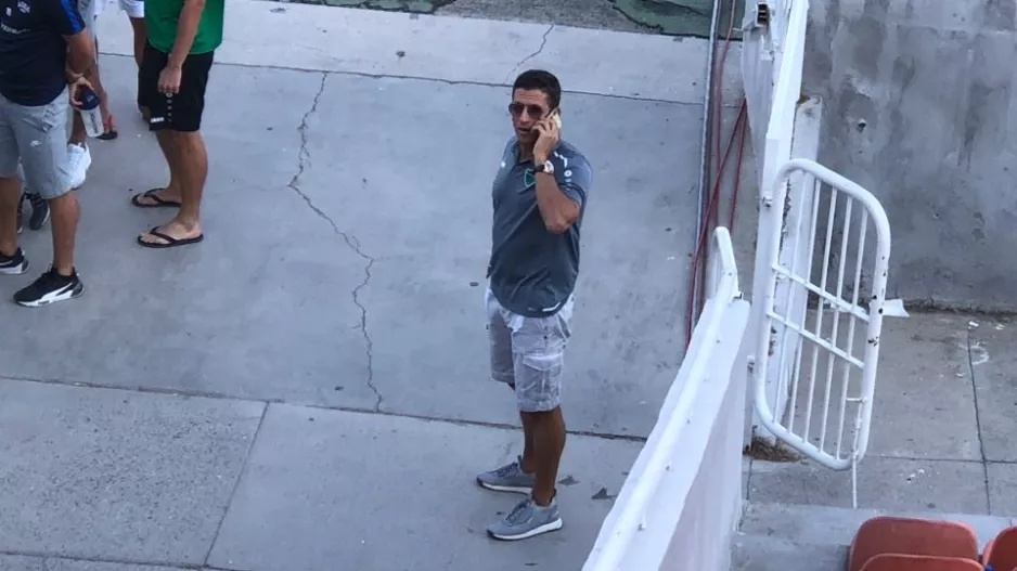 Έτοιμος ο Τορναρίτης...