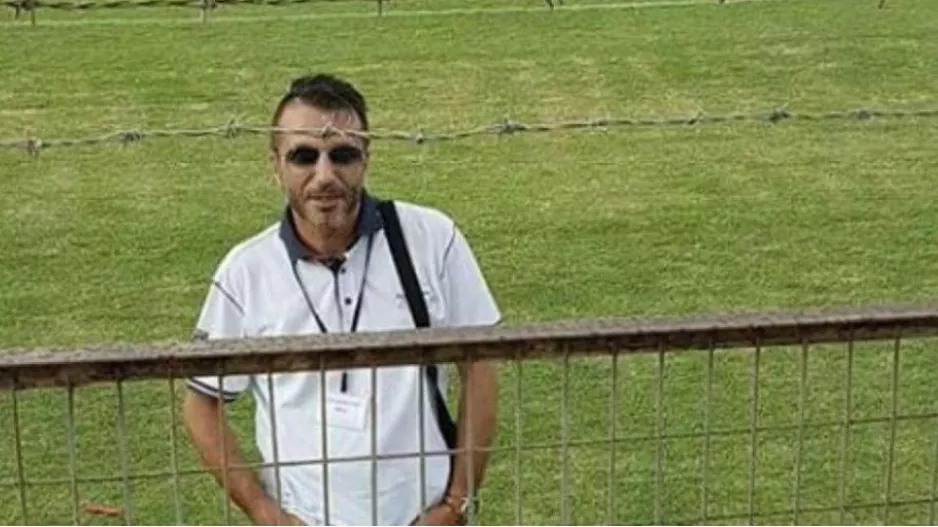"Χρόνια Πολλά και να μας αντέχεις"