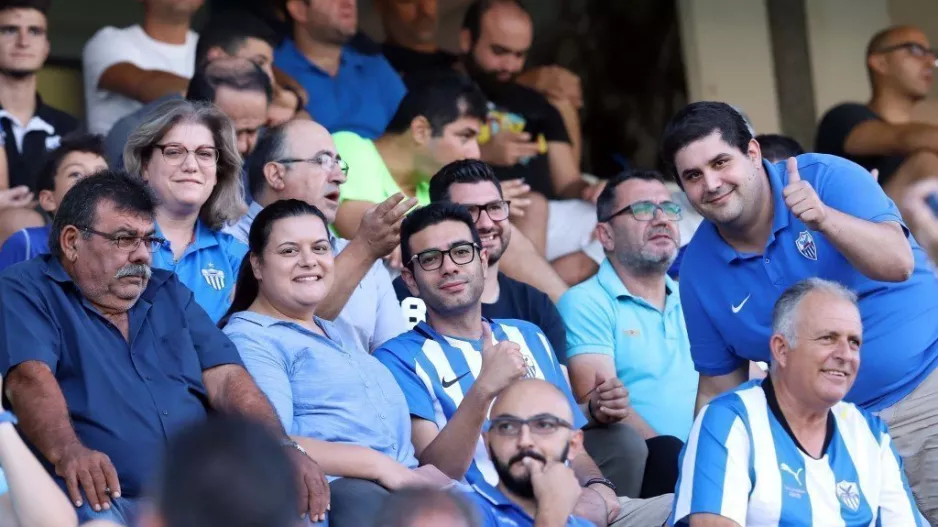 Ανόρθωση/Η παρακάμερα με Πάφο