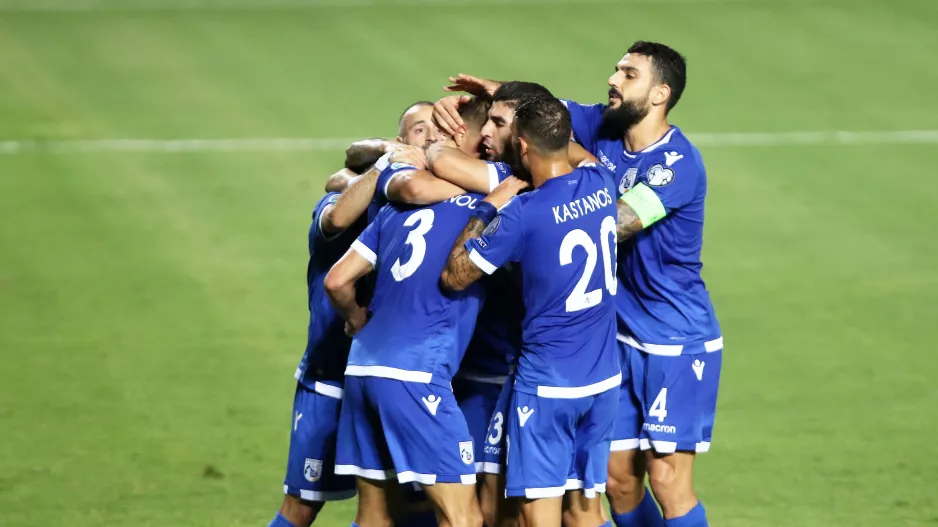 KANENA παράπονο
