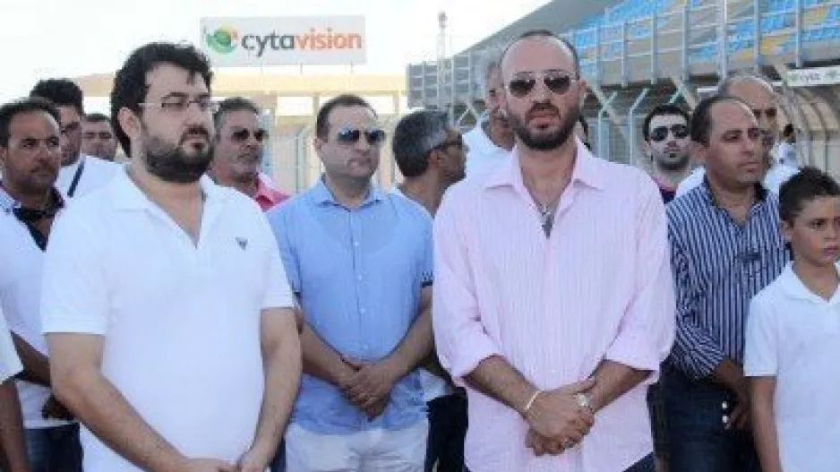 Γραφικοί/Ένωση