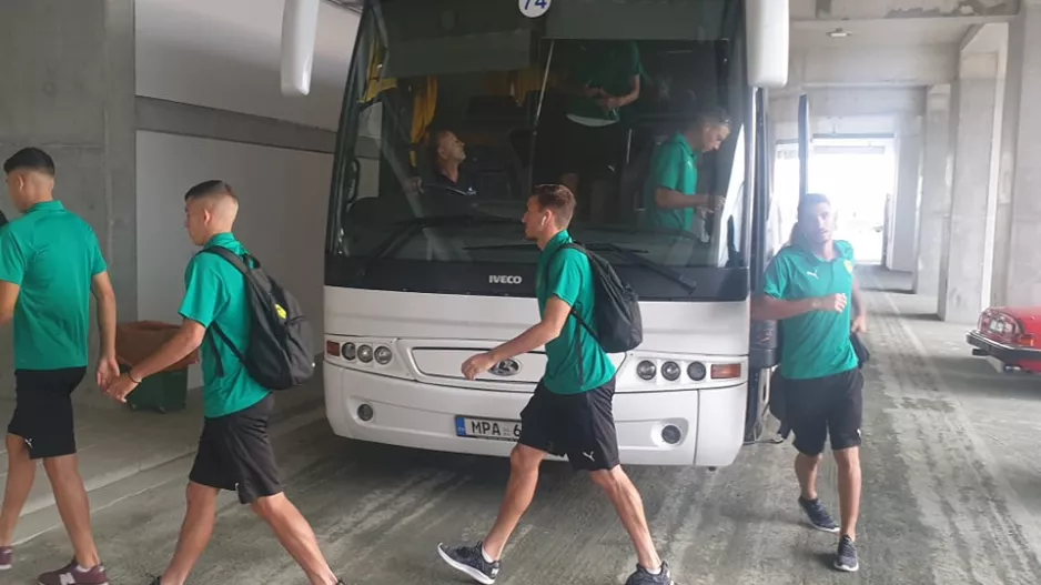 (ΒΙΝΤΕΟ/ΦΩΤΟΣ) Άφιξη αποστολής ΑΕΚ