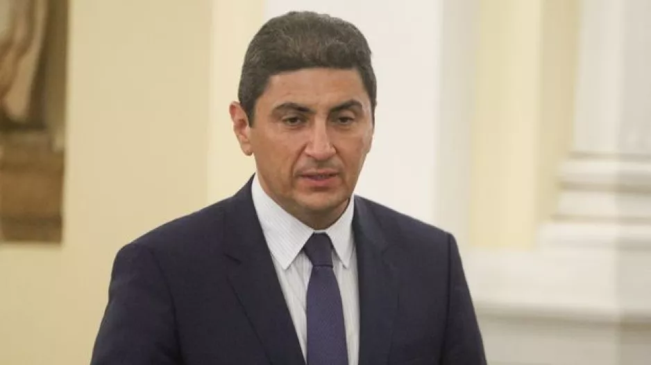 "Να γίνει το Ηράκλειο η έδρα των Εθνικών ποδοσφαίρου και μπάσκετ"
