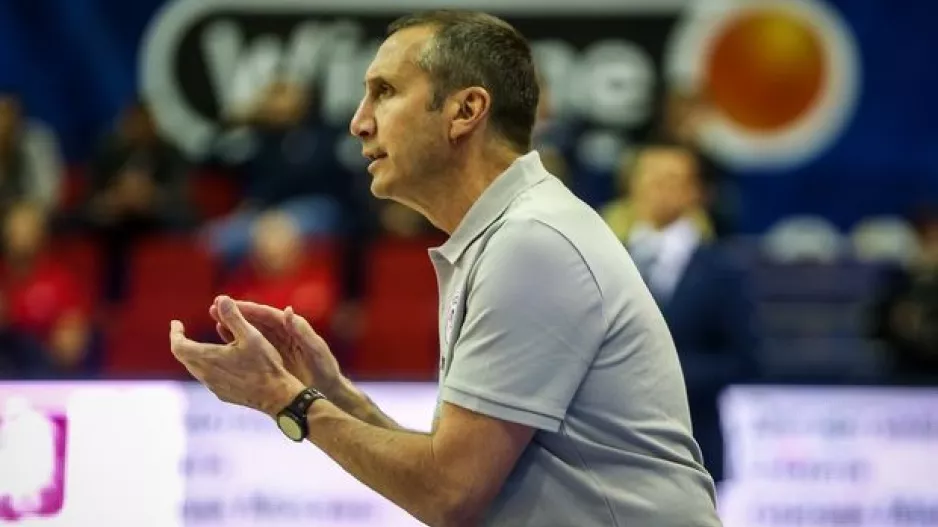 Μπλατ: "Ελπίζουμε να βρούμε τρόπους να γεμίσουμε το πρόγραμμα..."