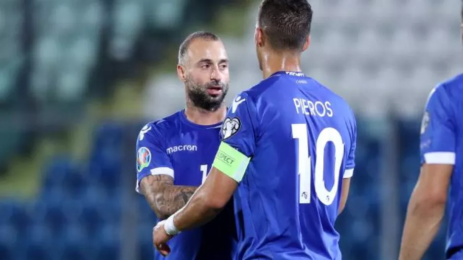 Παπουλής (8-2)