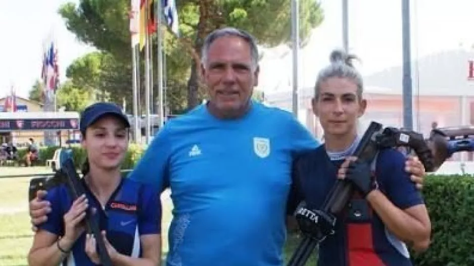 Κορίτσια… άρξασθαι πυρ!
