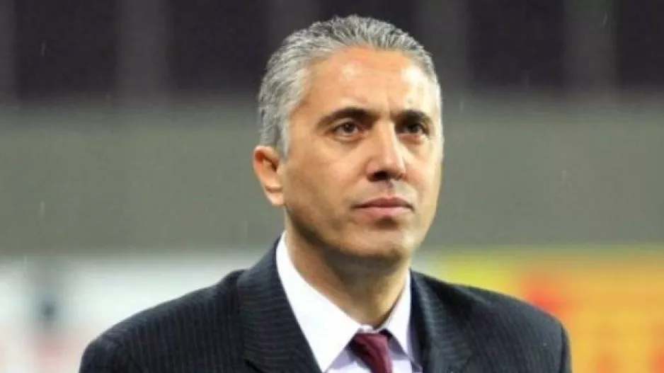 Δίνει ευκαιρίες στους... κομμένους ο Κωστένογλου