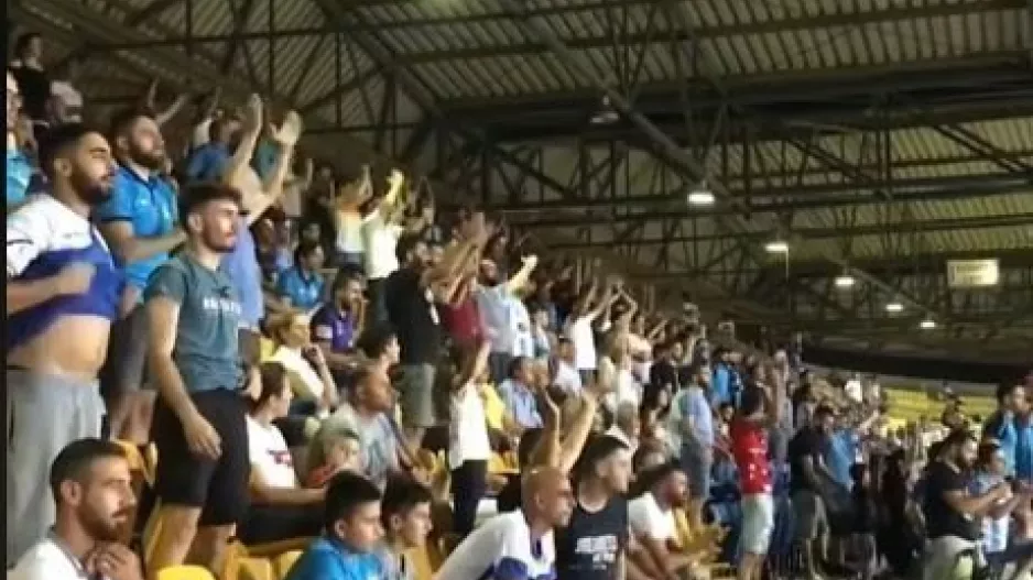(ΒΙΝΤΕΟ) Ατμόσφαιρα στην Ανατολική... "Πάφος, Πάφος!"
