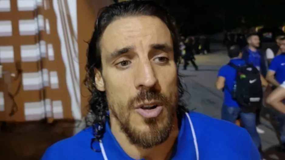 ΡΕΝΑΤΟ: "Δεν είμαστε ευχαριστημένοι/Έχω πολλά χρόνια ποδόσφαιρο" (βίντεο)