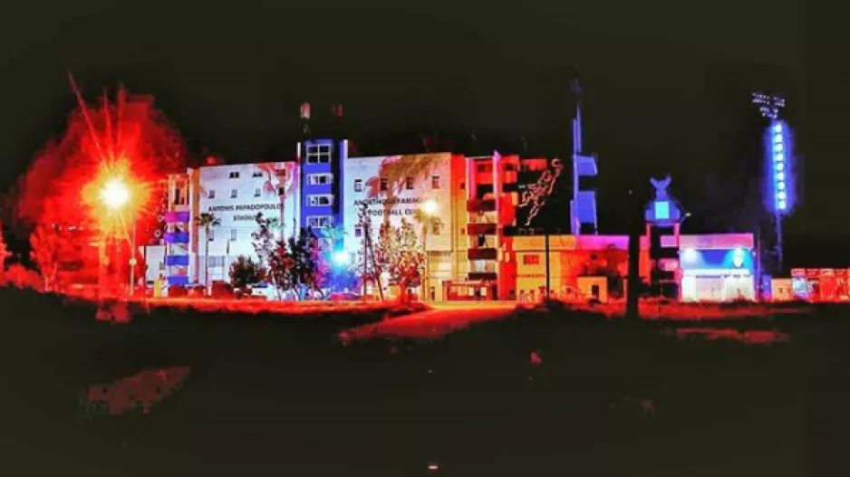 "Χτύπημα" από Ανόρθωση/"Το σκοτάδι πριν το φως..."