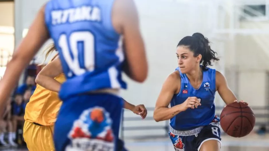 Έκλεψαν την παράσταση οι εμφανίσεις της Ανόρθωσης με τον Φοίνικα! (Φώτος)