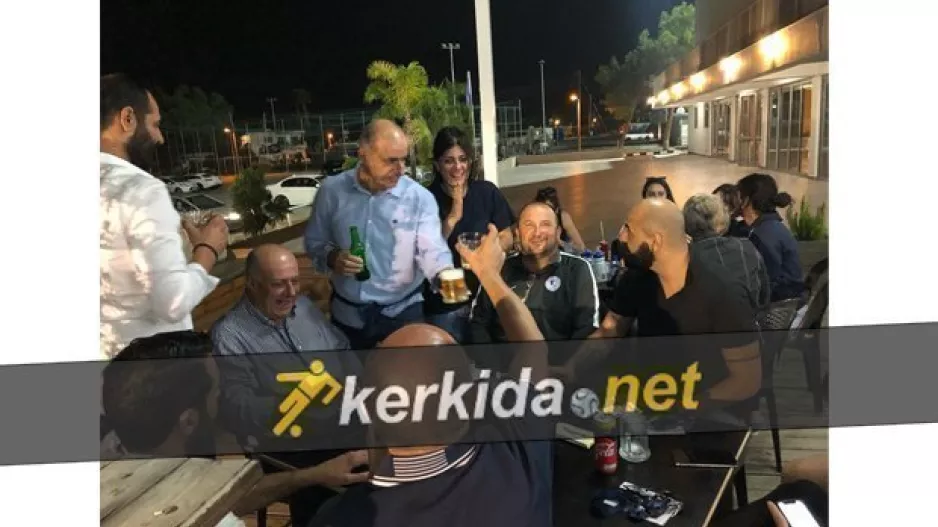 Το γιόρτασαν με μπυρίτσα και ουίσκι! (φώτος)