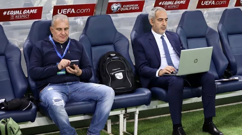 Με τα... όπλα τους!!!