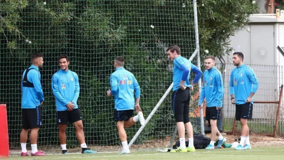 Εθνική: Πρόβλημα με τον Μπάρκα, φόβοι για κάταγμα στο δάχτυλο