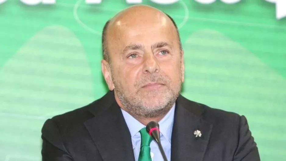 Επανεμφάνιση Αλαφούζου στο ξενοδοχείο της αποστολής