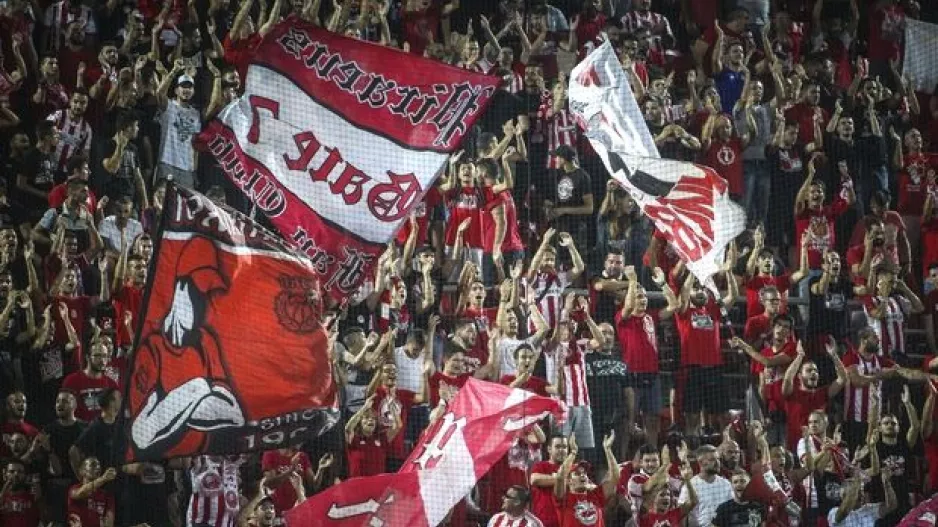Super League 1: Αυξήθηκε κατά 20% ο μέσος όρος φιλάθλων