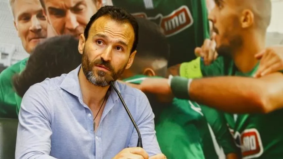 "Με παρουσίασαν σαν αυτόν με το μουστάκι και τη σβάστικα"