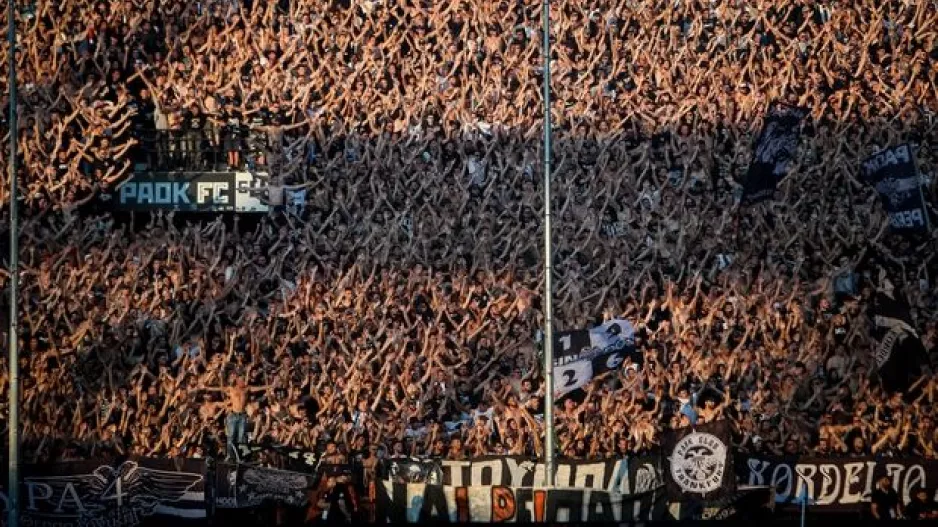 Με τουλάχιστον τέσσερις χιλιάδες οπαδούς του στο Βόλο