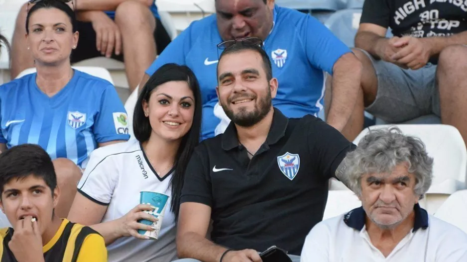 Επέστρεψαν.../Ανόρθωση