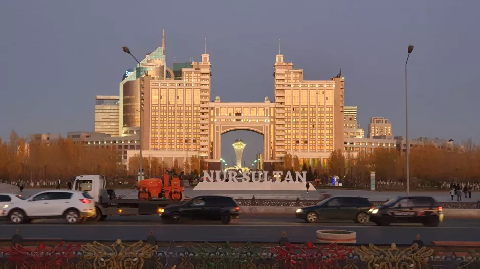 Nur sultan... Αστάνα 