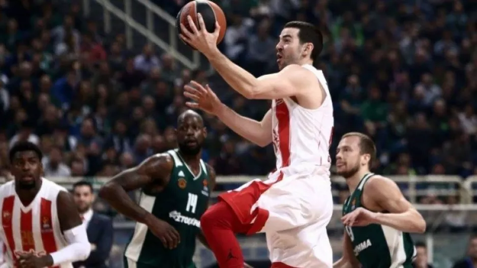 Ο Ολυμπιακός ψάχνεται για τον Τέιλορ Ρότσεστι