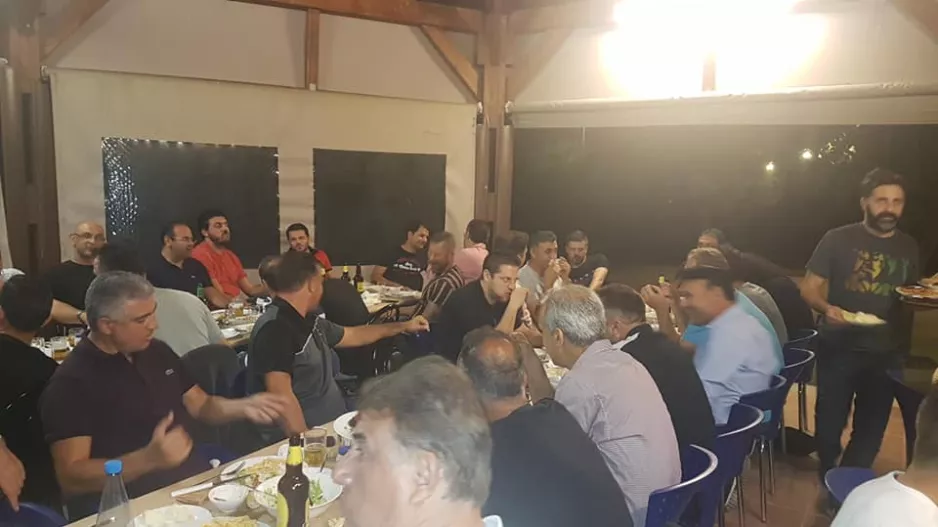 Δείπνο από τον Κούλλη Πογιατζιή (φώτος)