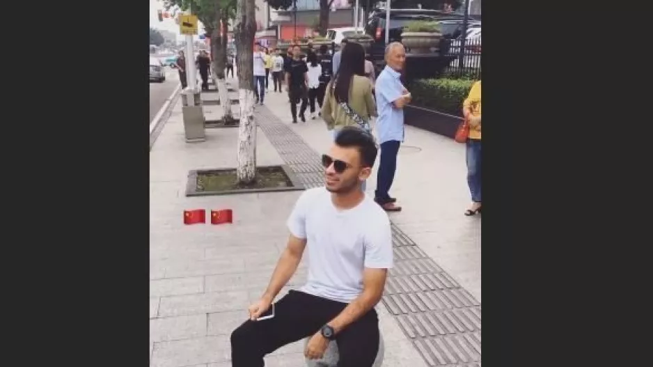 Χάνι με... Πογκμπά για shopping