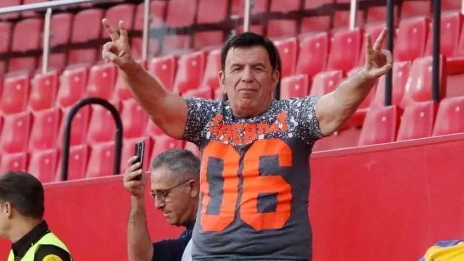 ΜΟΝΟ ΑΠΟΕΛ