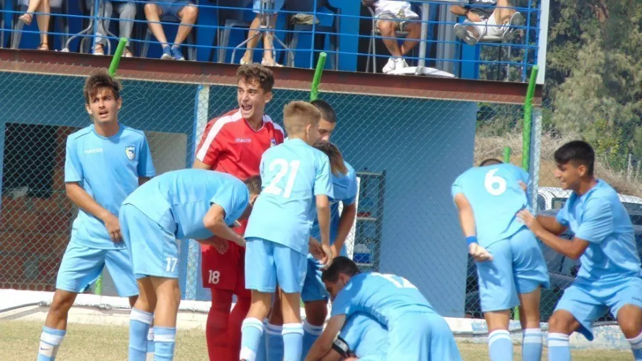 Κ16 (Φωτορεπορτάζ) Πάφος FC -  Ολυμπιακός