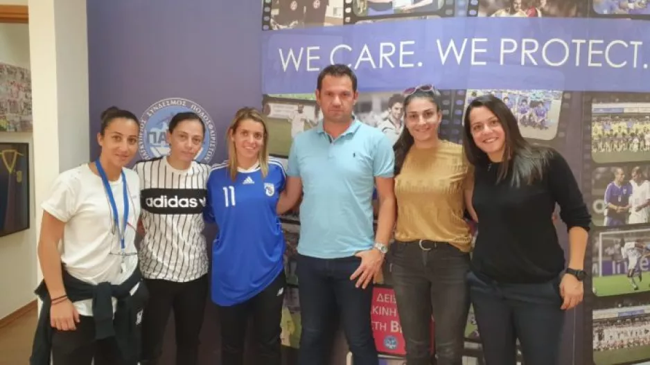 Συνάντηση με αντιπροσωπεία της Εθνικής Γυναικών