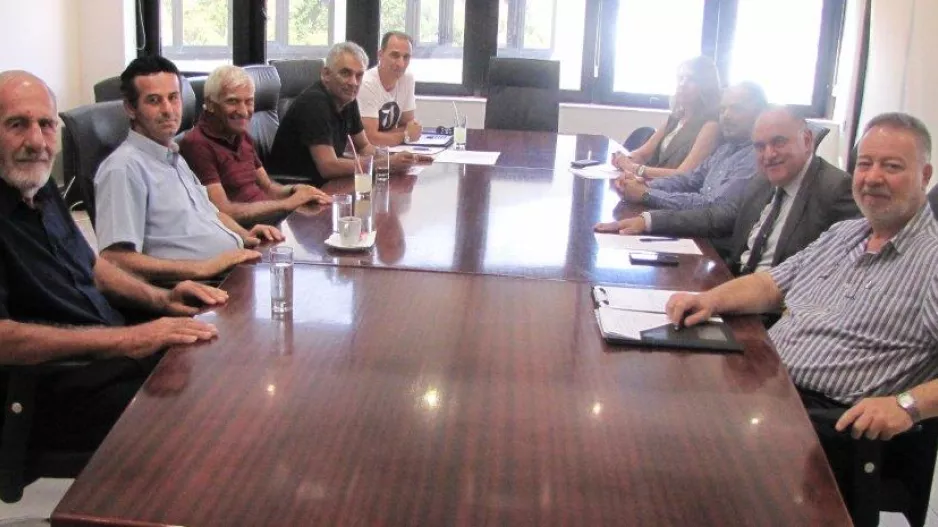  Ο Πρόεδρος ΚΟΑ συναντήθηκε με αντιπροσωπεία Αγίας Μαρίνας Χρυσοχούς - Γιαλιάς (φώτος)