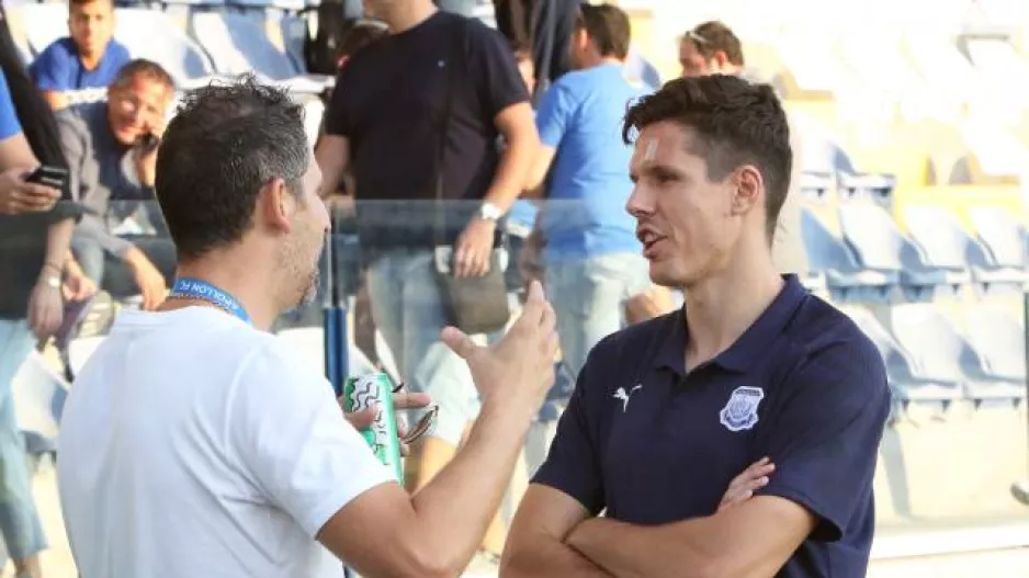 Κοννναφής/ Γιούστε