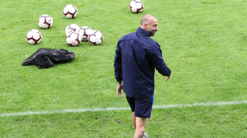 Βασικός;/Απόλλων