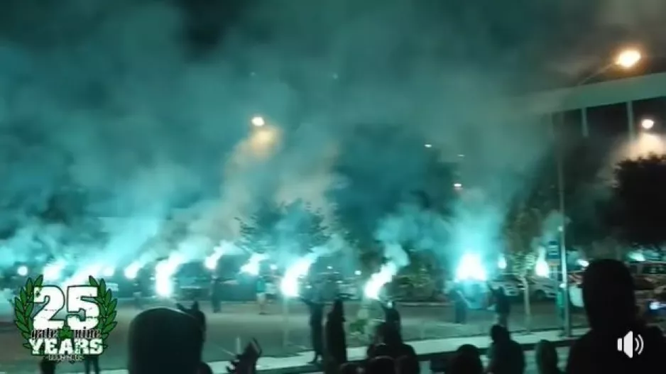 (Βίντεο) 27 χρόνια... Θύρα 9 