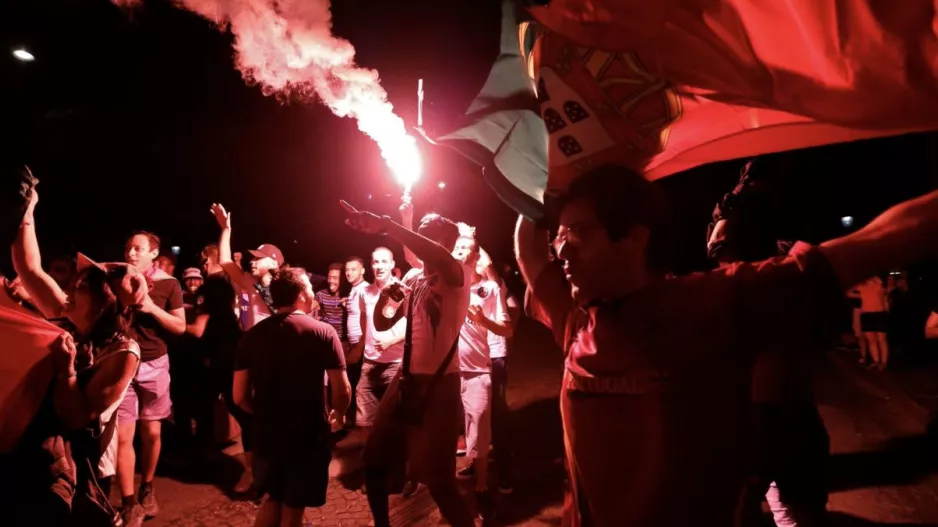 ΠΡΟΣΟΧΗ/Δημοσίευμα στη Μόσχα "Έφθασαν στην Κύπρο οπαδοί-ταραξίες"
