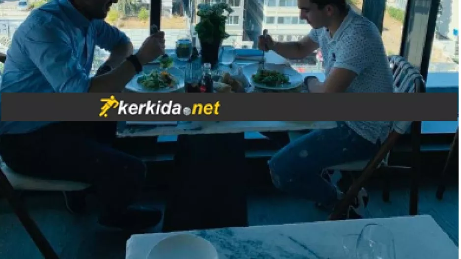 Στην Αθήνα για το... DEAL