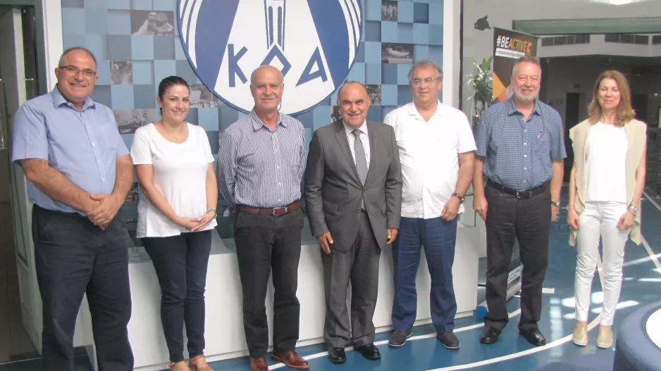 Ο Πρόεδρος ΚΟΑ συναντήθηκε με τη Νέα Σαλαμίνα