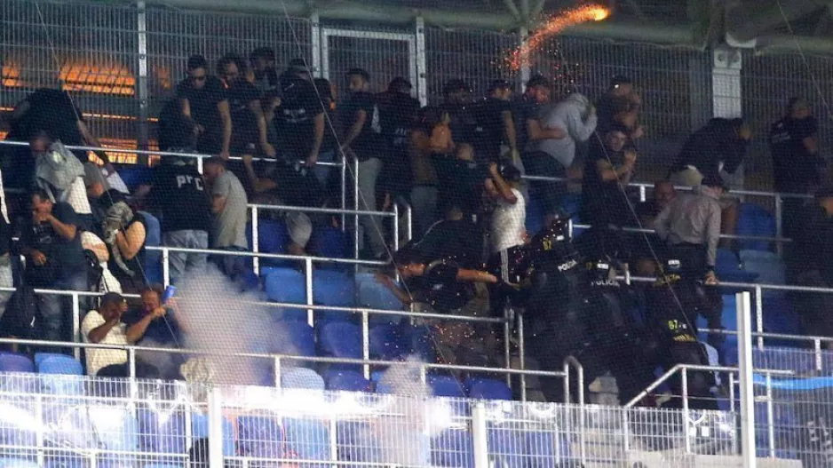 Τιμωρήθηκε η Σλόβαν για τα επεισόδια με ΠΑΟΚ