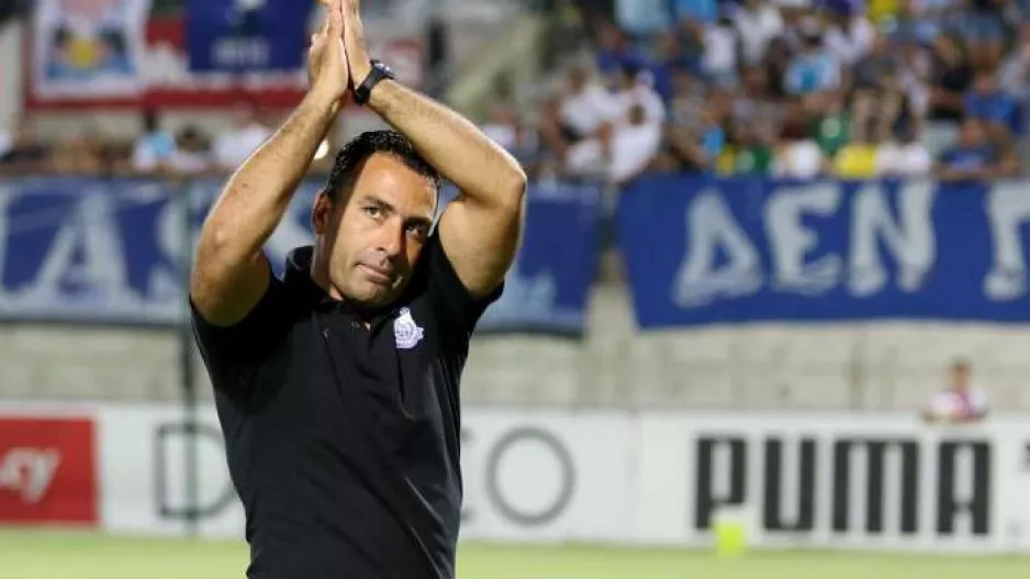 ΑΝΑΡΤΗΣΗ με "νιάου" για Σωφρόνη