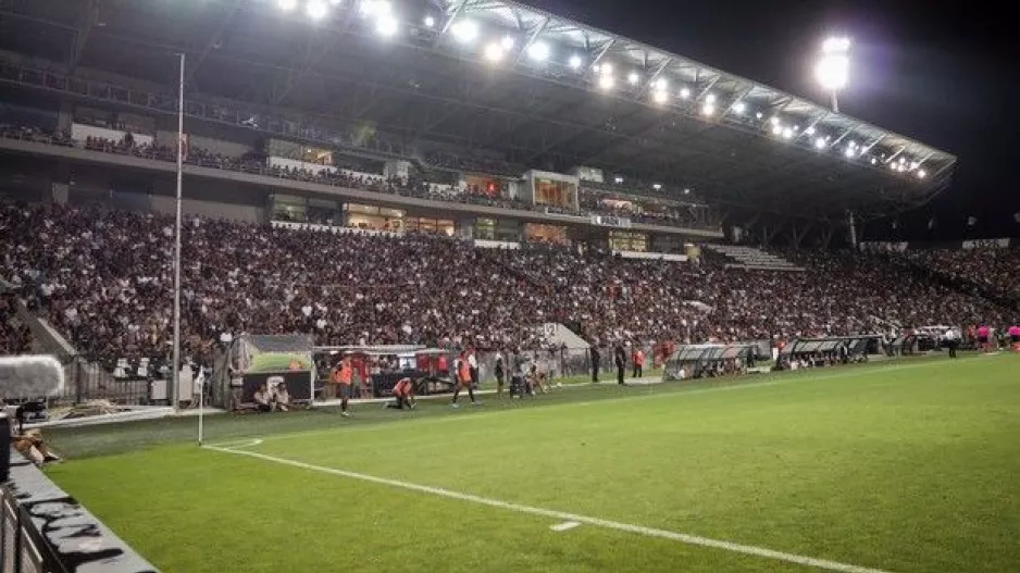 Στο προσκήνιο η νέα Τούμπα
