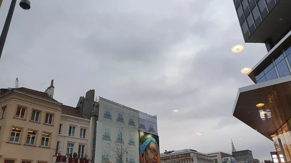 Ξύπνημα... στις Βρυξέλλες (φώτο)
